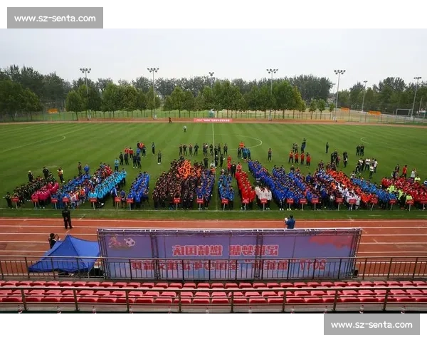 我爱湘潭我的家！2025 “迅达杯” 岳塘区足球联赛燃情开赛