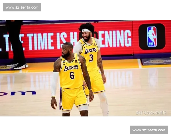 湖人对阵热火第二场攻防博弈詹眉领衔冲击系列赛优势走向决定时刻